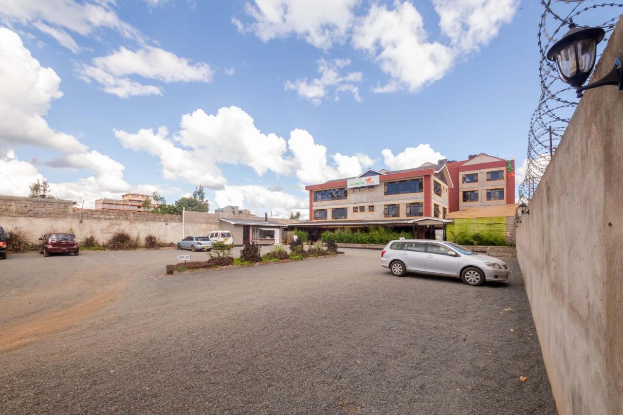 Maple Inn Hotel Nairobi Buitenkant foto